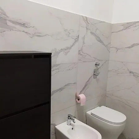 Tranquillissimo Bilocale Irisluxury San Siro Διαμέρισμα